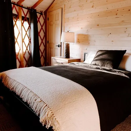 Junaluska @ Sky Ridge Yurts